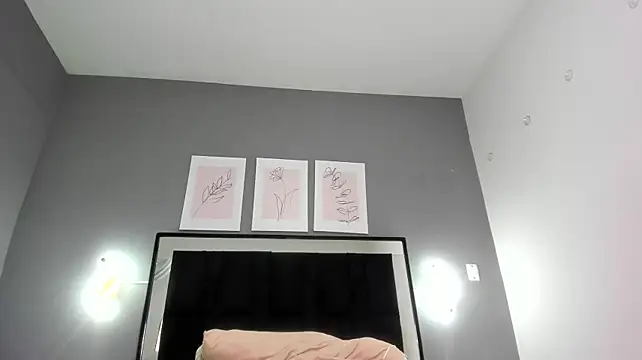 Zoe_curvyy - 5hard slaps to make him turn red