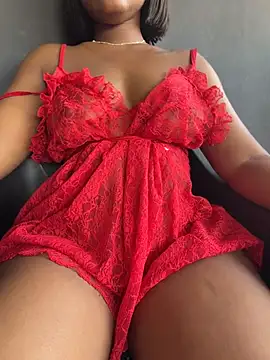 __tash - Pussy wind open& fingering in balcony😈