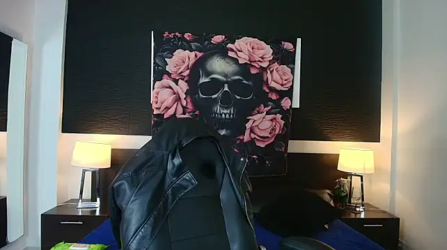 EvaaFoxxy1 - ⚡ Spit you + suck my fingers