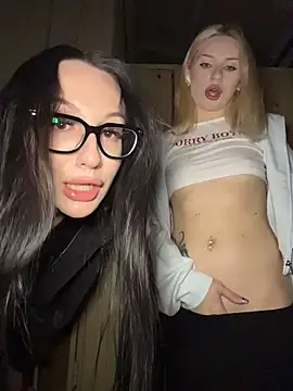 DayaFoxy - LICK PUSSY OUTSIDE