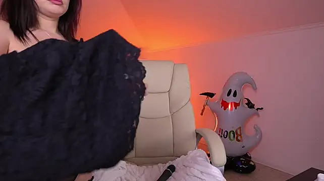 Daenerys_Daenn - ✨🍓Strip🍓✨
