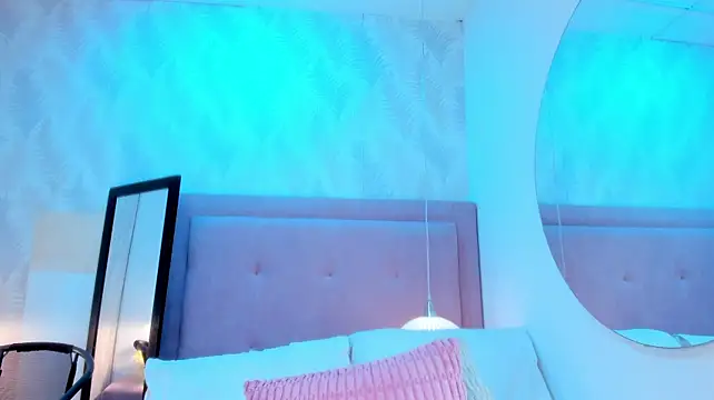 KarolyneLune - CONTROL LUSH 5 MINS RIDING DILDO