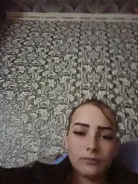 Barbika19 - Pucsitas punci es febek szet huzásal