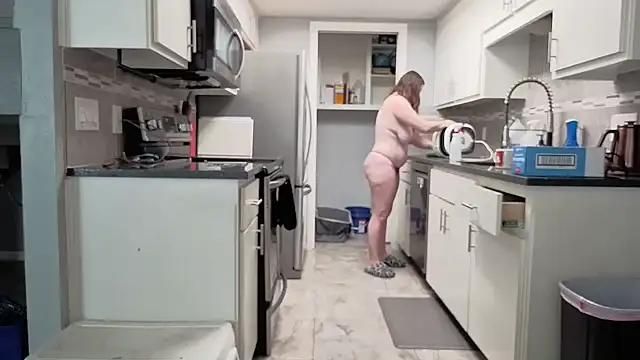 Lyrann89 - Anal plug at goal