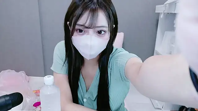 _chanMOMO_ - 25時過ぎ～8コイングルチャ💛顔出し潮吹きオナ確定
