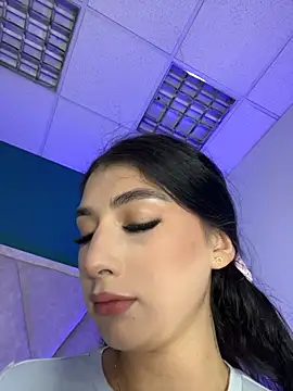 BadLilAngelXXX - FINGERING PUSSY CLOS UP 👉🏼🔥