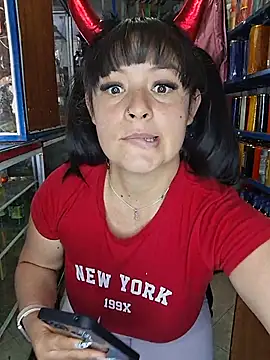 Isa_bella95 - Full naked in store