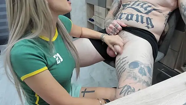 Cash_rules77 - more hot show