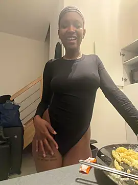 Spicyhoeney1 - 💋💋💋