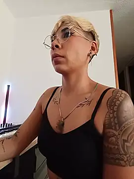 MiaMorgan_ - SHOW ASS