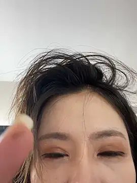Jennyyn - 喷水