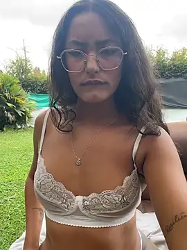 SaraZuletaa - Sloppy bjowjob🔥 + show tits