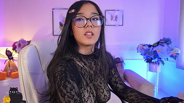 VioletJoness_ - 🎃♛ Suck Fingers‧
