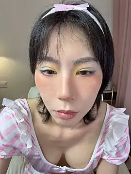 Nanako99 - 坐脸揉胸