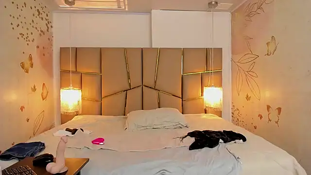 AuroraGreyy - OIL ASS 🍑💖🎀