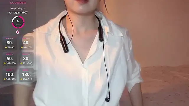 77-Vicky - 哥哥家里豪车好几台，人生之路遍地财