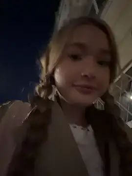 Milaa_sun - flash tits on street 🍒