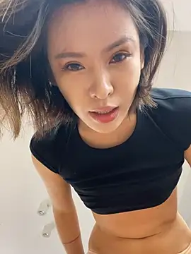 Jennyyn - 喷水