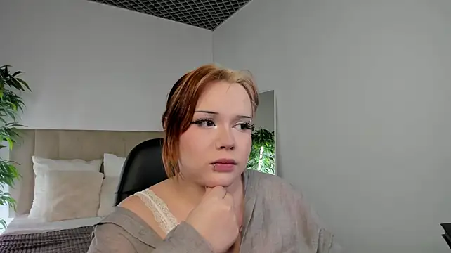 KittyNuarr - tits close camera