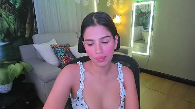 SmithLiam_ - Take off bra + oil on my boobs + spit