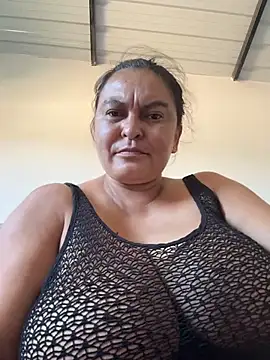Horny-Mommy-Dirty - Squirt
