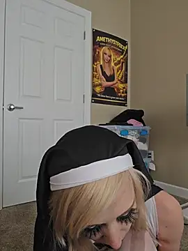 AmethystFoxx - Gape ass with glass plug