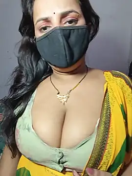 Sweety-girll - Full nude public 2 mint