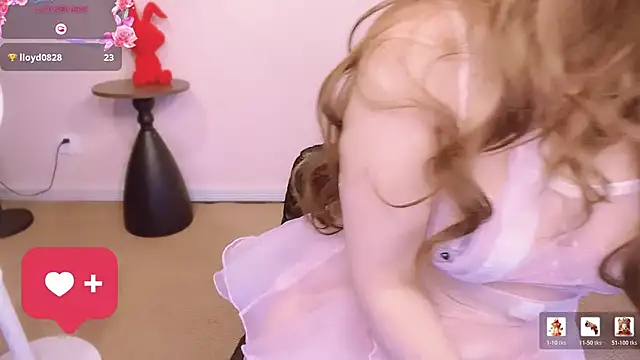 Audience114 - 💕 忽略我的嘴唇 被蜜蜂蛰了