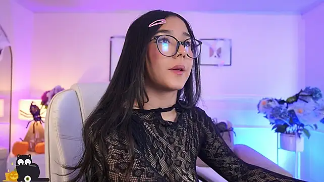 VioletJoness_ - 🎃♛ Suck Fingers‧