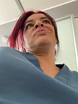 Dr_Nathalia_28 - Daddy, I want your fingers in my pussy