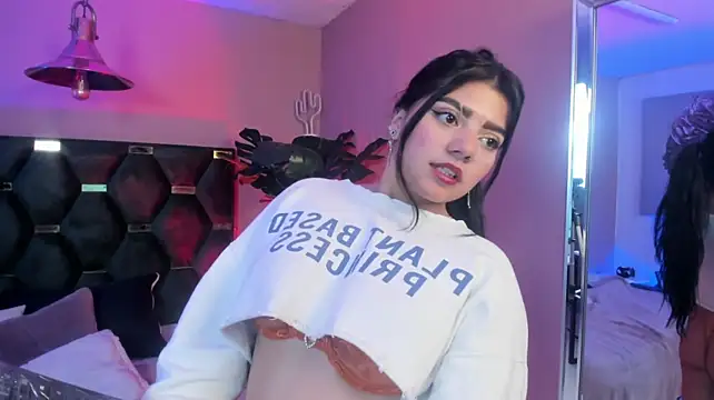 Skyy_moon_ - fingering in my sweet pussy