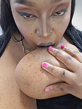 Thasha8 - cum and squirt show