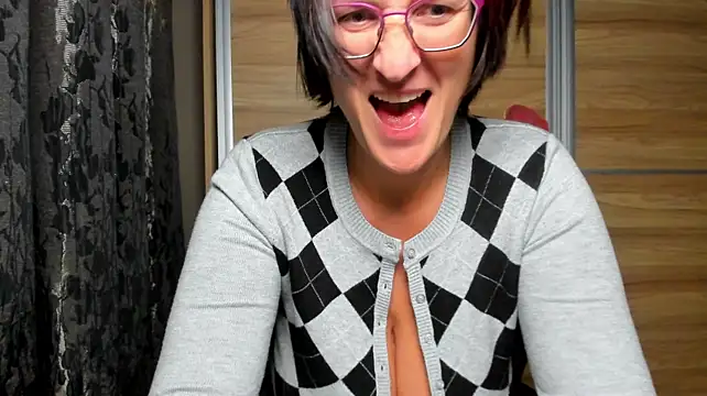 CurvyJules69 - Bring me to Squirt 💦