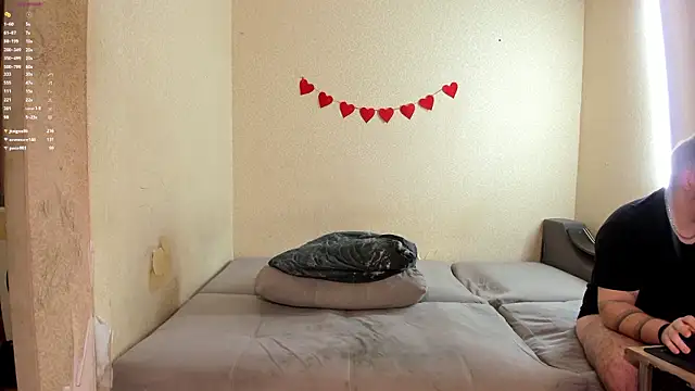 Browni_Kiss - cum show