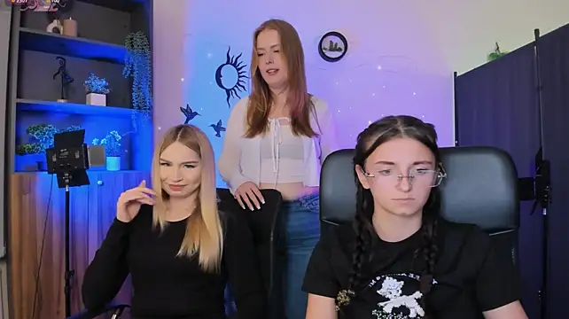 Caroline_honeyy - doggy panties