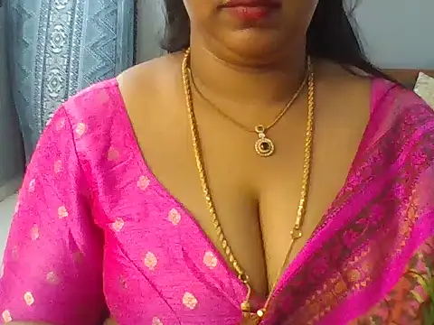 Tamil_hot_Meenu
