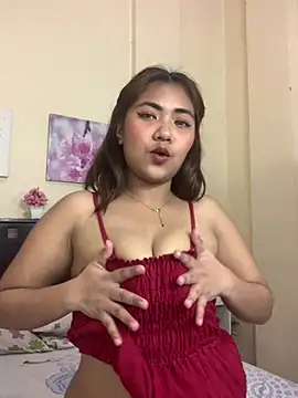 YaraSmith - fuck my dildo until I cum😜💦