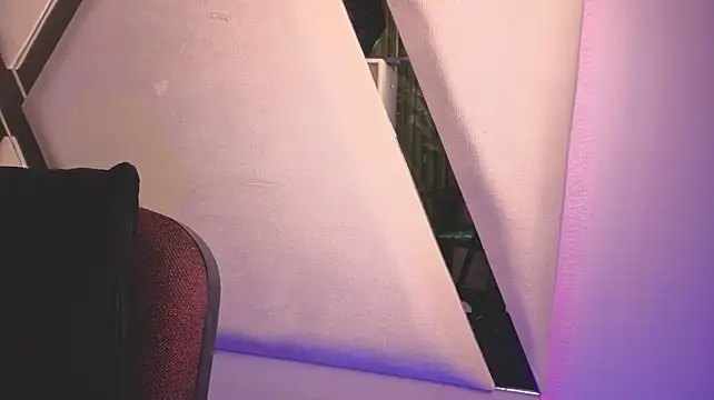 Miah_Stewart - dephtroat x 3min show boobs