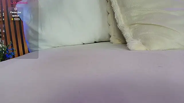 SophiePamela - cumming show