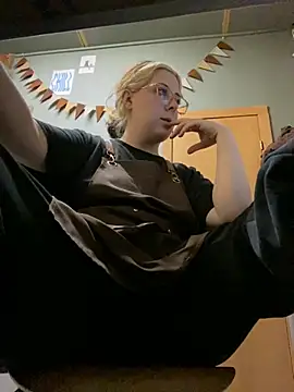 Cinnabon_ - MAKE MY PUSSY WET AT MY WORK