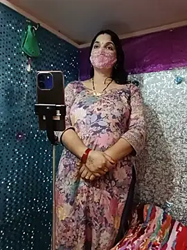 Priyanka_hot88 - Follow in Instagram