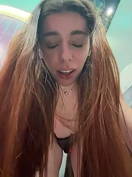 AmelieCrystal - lower my panties a bit >_<
