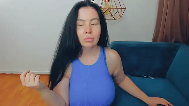 BrilliantGirll - 🤩🤩Investing in Beauty 🤩🤩