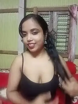 Meghla_Sk - Lip show