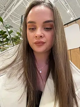 KristiRich - Finger pussy+spank ass😻