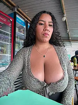 Serena_willow - use dildo in pussy