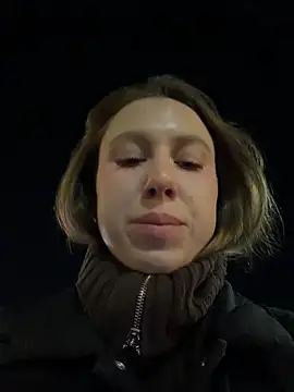 Outdoor-houndour - tits out and lick nipples