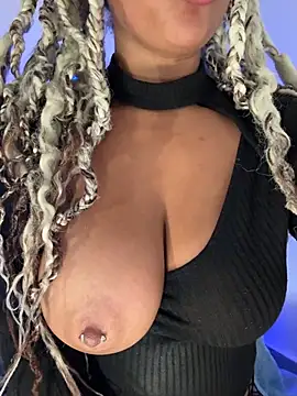 HaileyDiana - Squirt