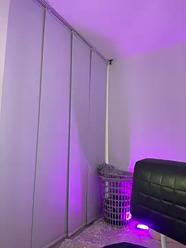Kimmm_1 - anal dildo big