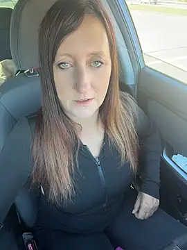 XoTatianaXo - Lotion my tits in the mall bathroom